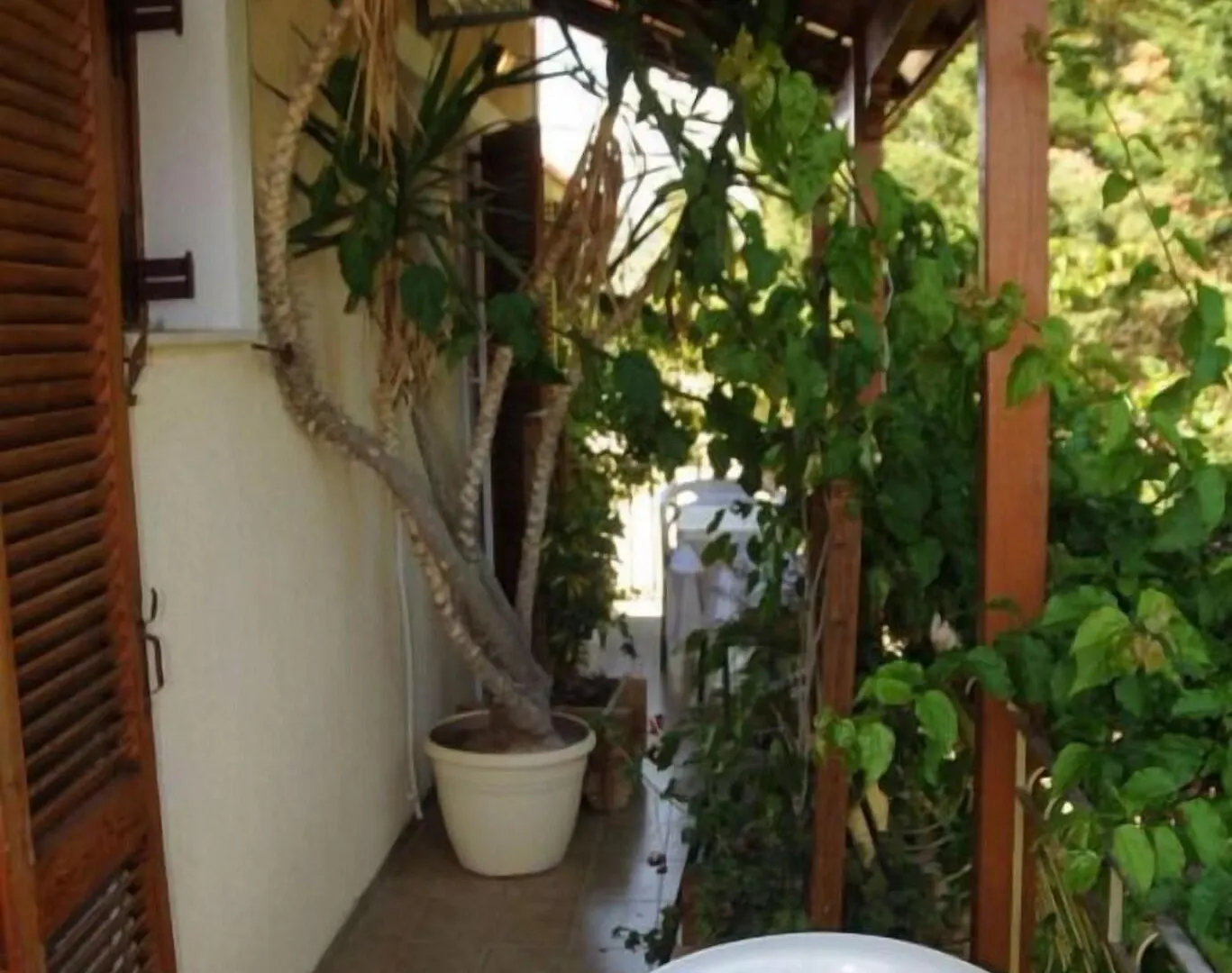 *** Aparthotel Helena'S Studios Livathos  Greece