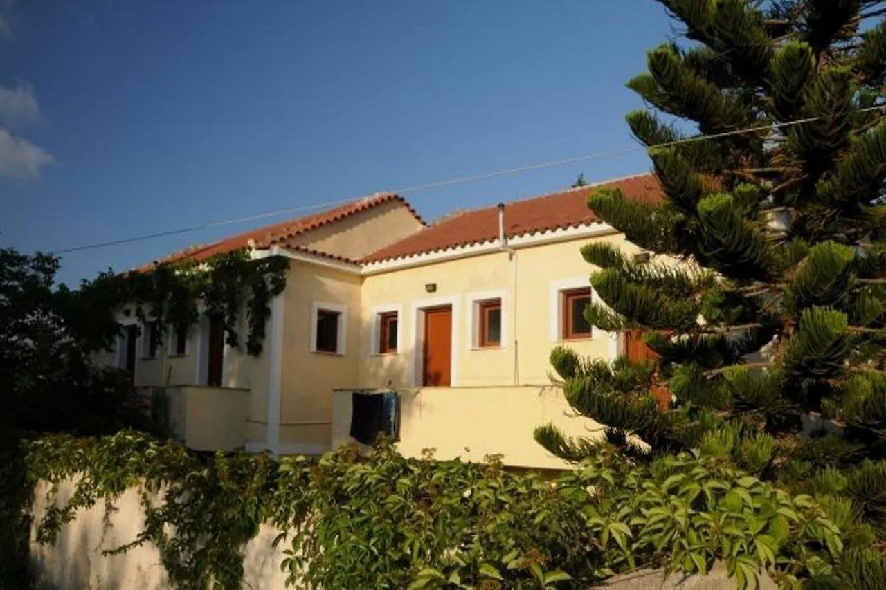 Helena'S Studios Livathos  Aparthotel Livathos (Kefalonia)